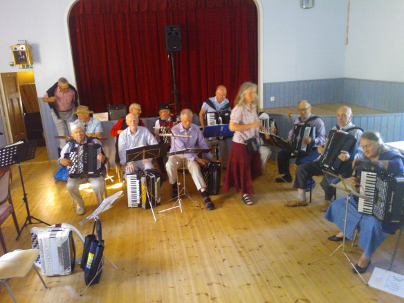 Liten spelmansstämma på Kumlinge 2013